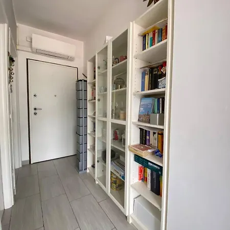 Apartment Pietro Al Mare Finale Ligure